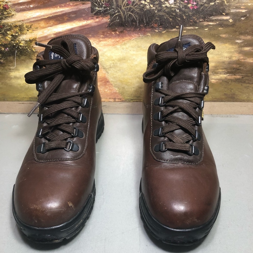 Vasque womens boots sz 7 M